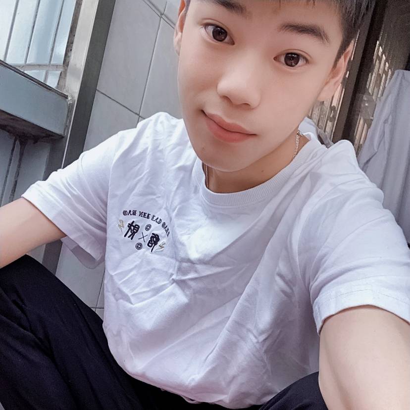 泓良吖的照片