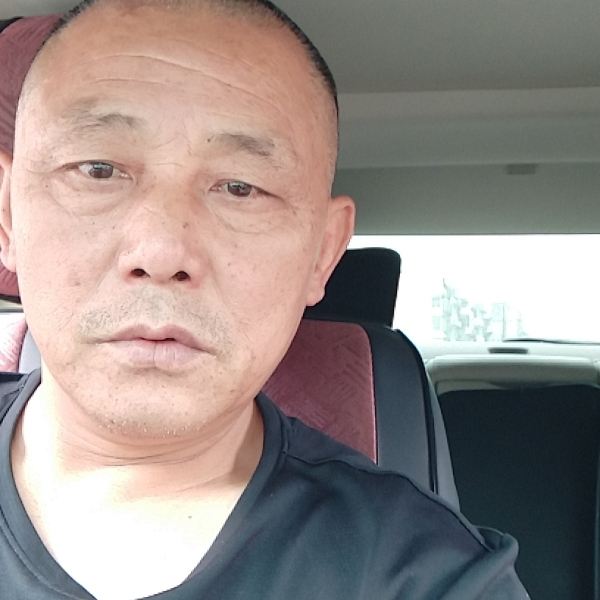 含羞草笑彼年的照片
