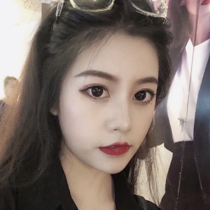 菠萝回眸自由的照片