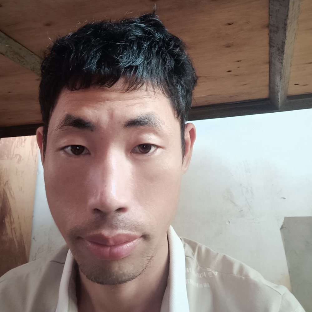 毛衣拾忆单薄的照片