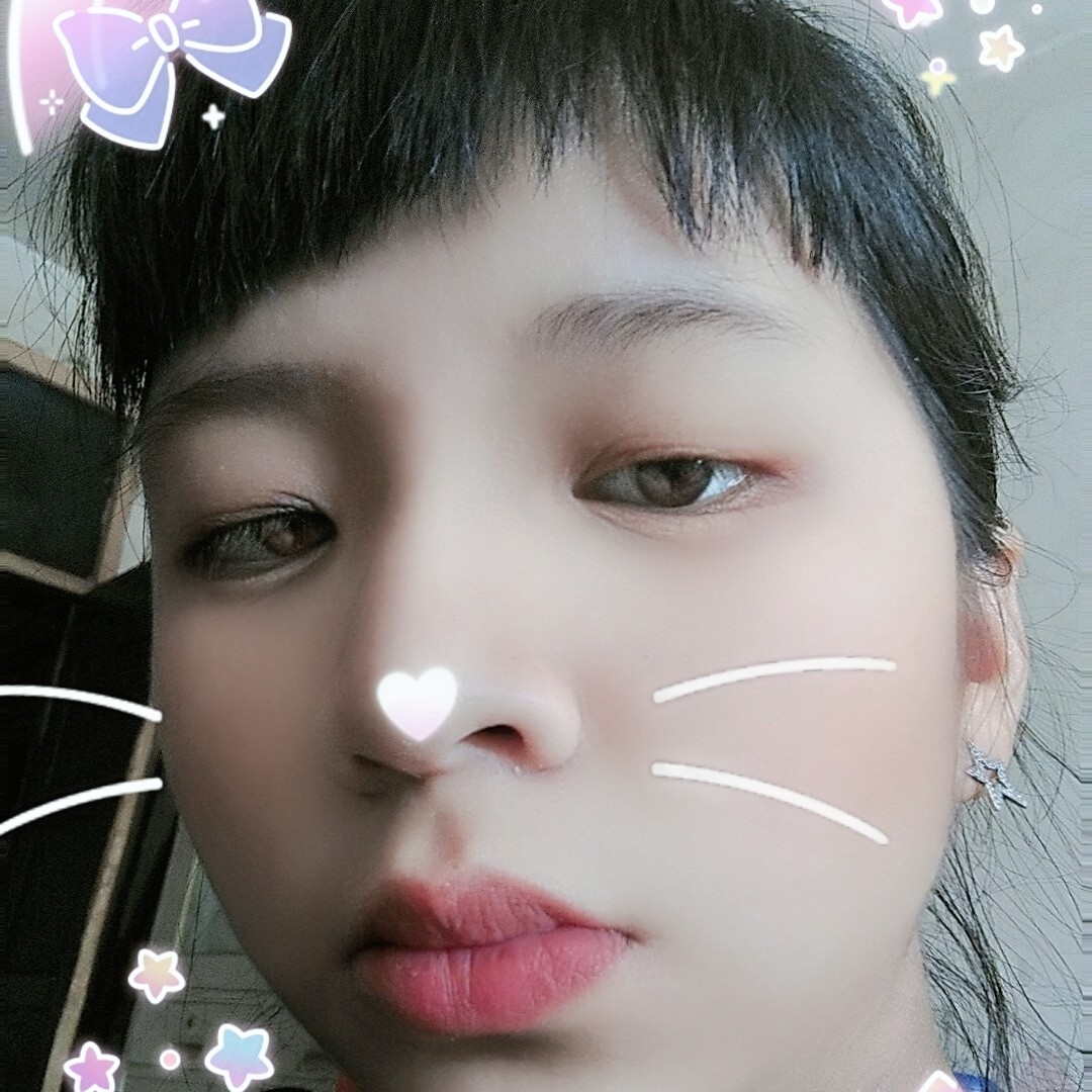 暴躁凝眸机器猫的照片