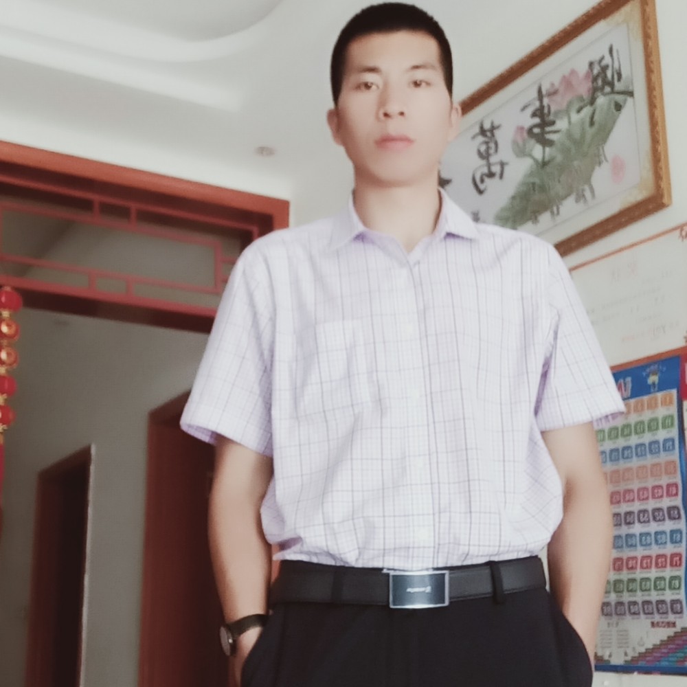 澎湃汹涌的照片