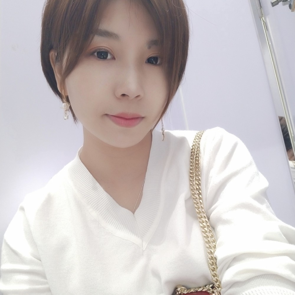 小鹿砰砰的照片