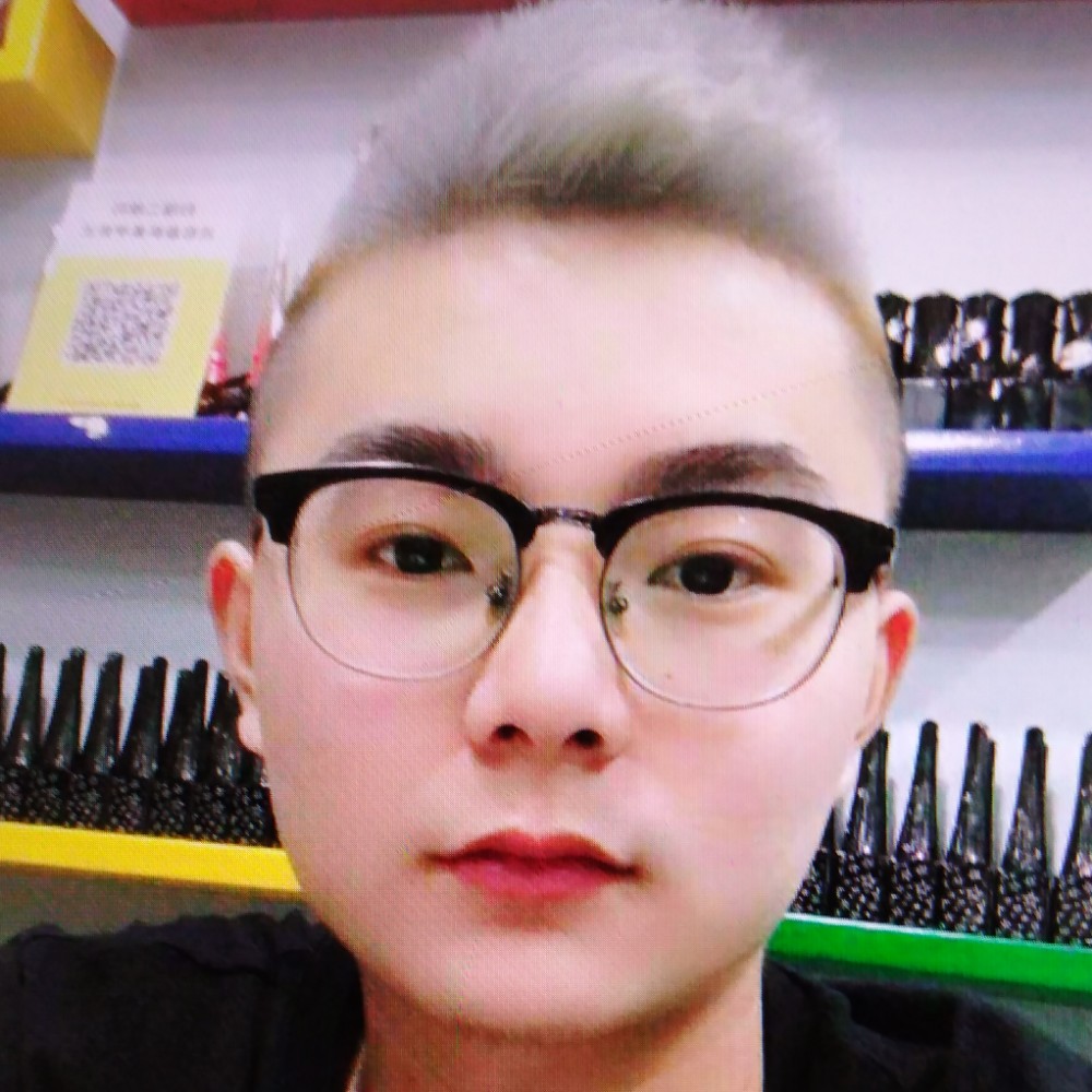 顶级出造型美发师的照片