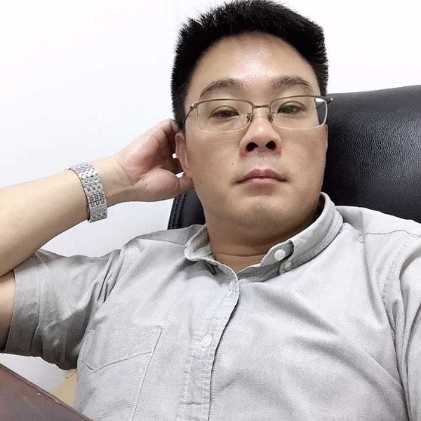 小甜瓜与欢呼的照片