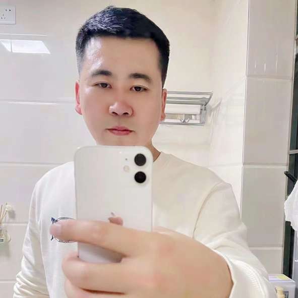 孙大大大的照片