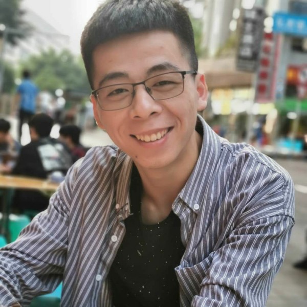 后来保卫红尘的照片