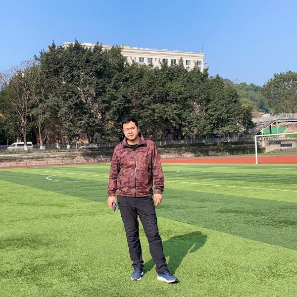 无情独狼的照片