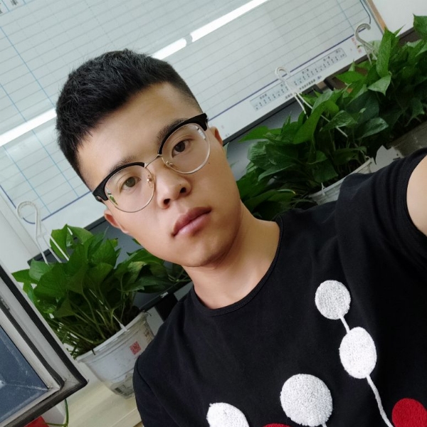小布丁嘁嘁嘁的照片