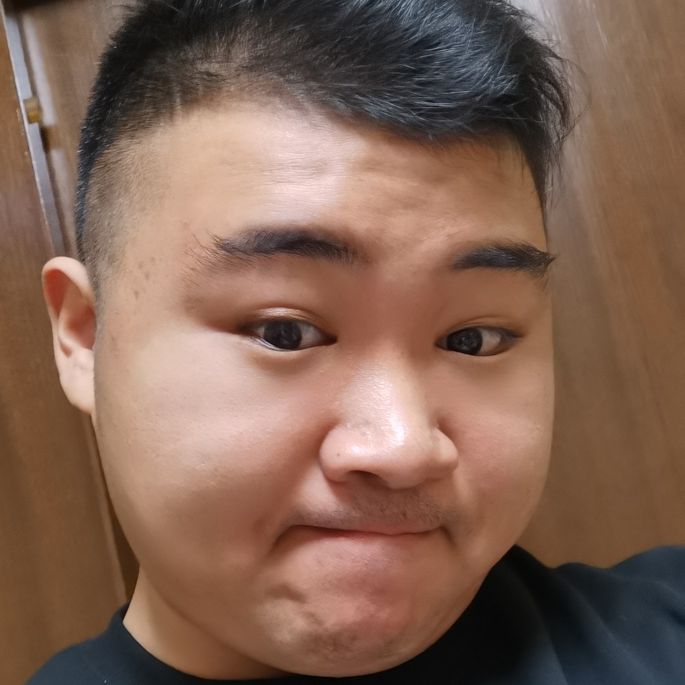 灵巧有金鱼的照片
