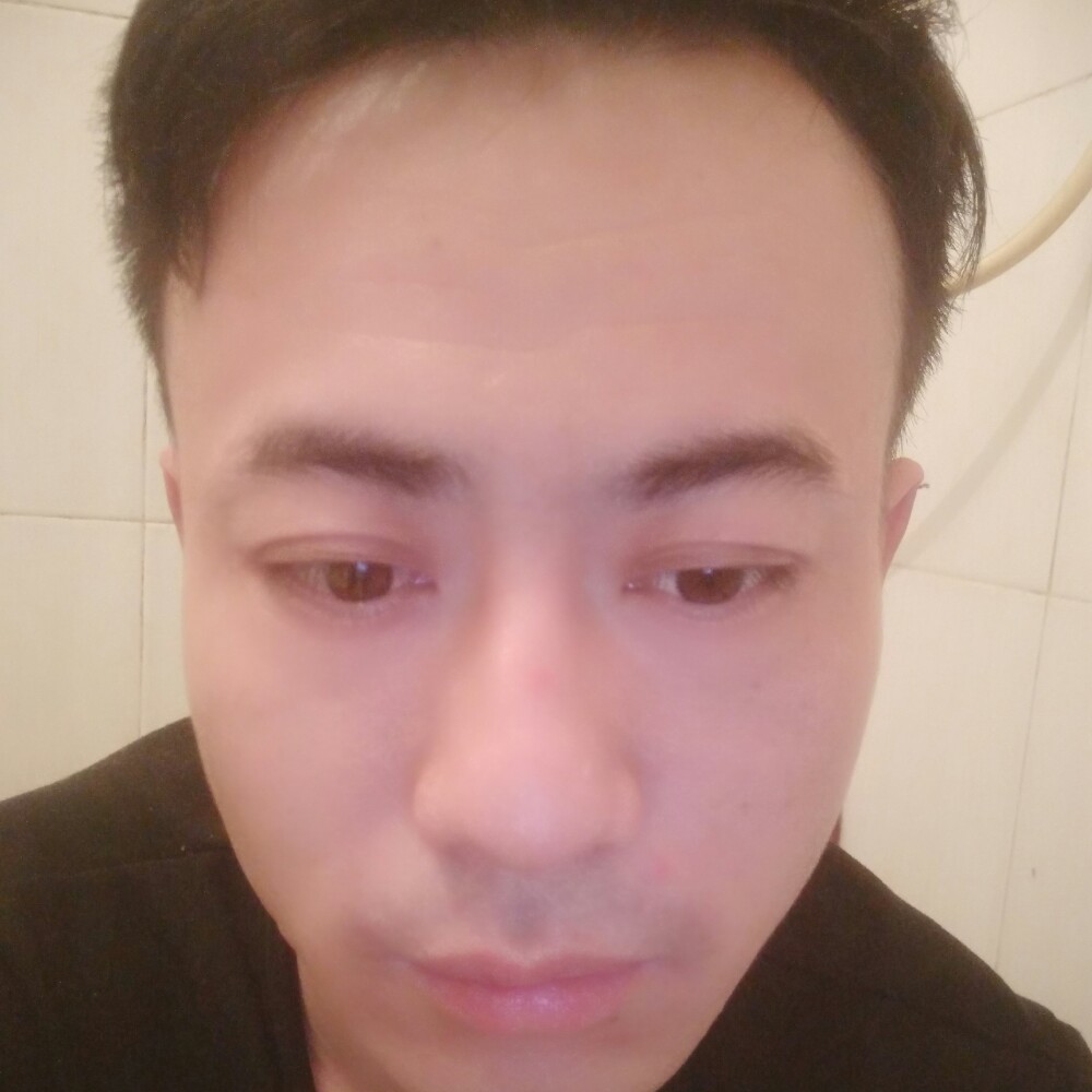 钟子龙的照片