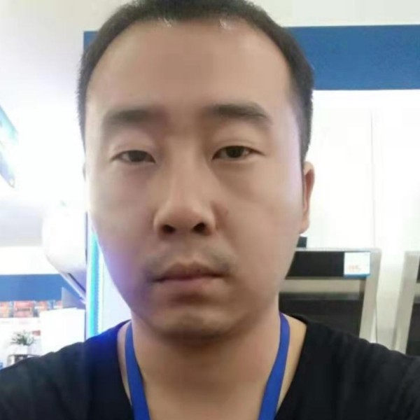 找个富婆嫁了的照片