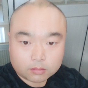阳光依旧刺眼的照片