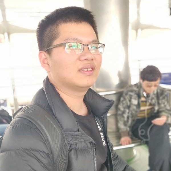 粗犷楼房的照片
