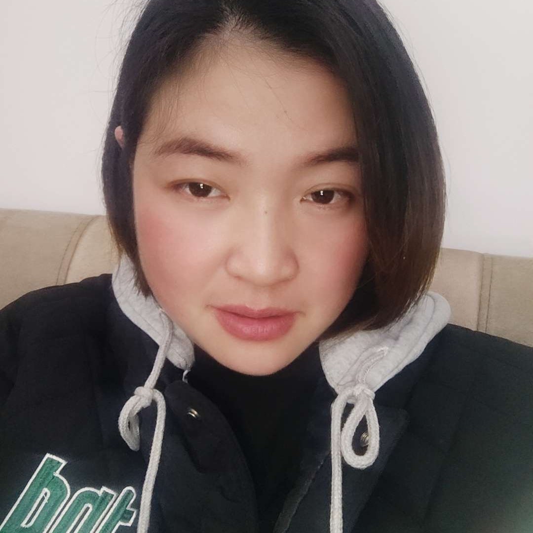 夕阳和细心的照片