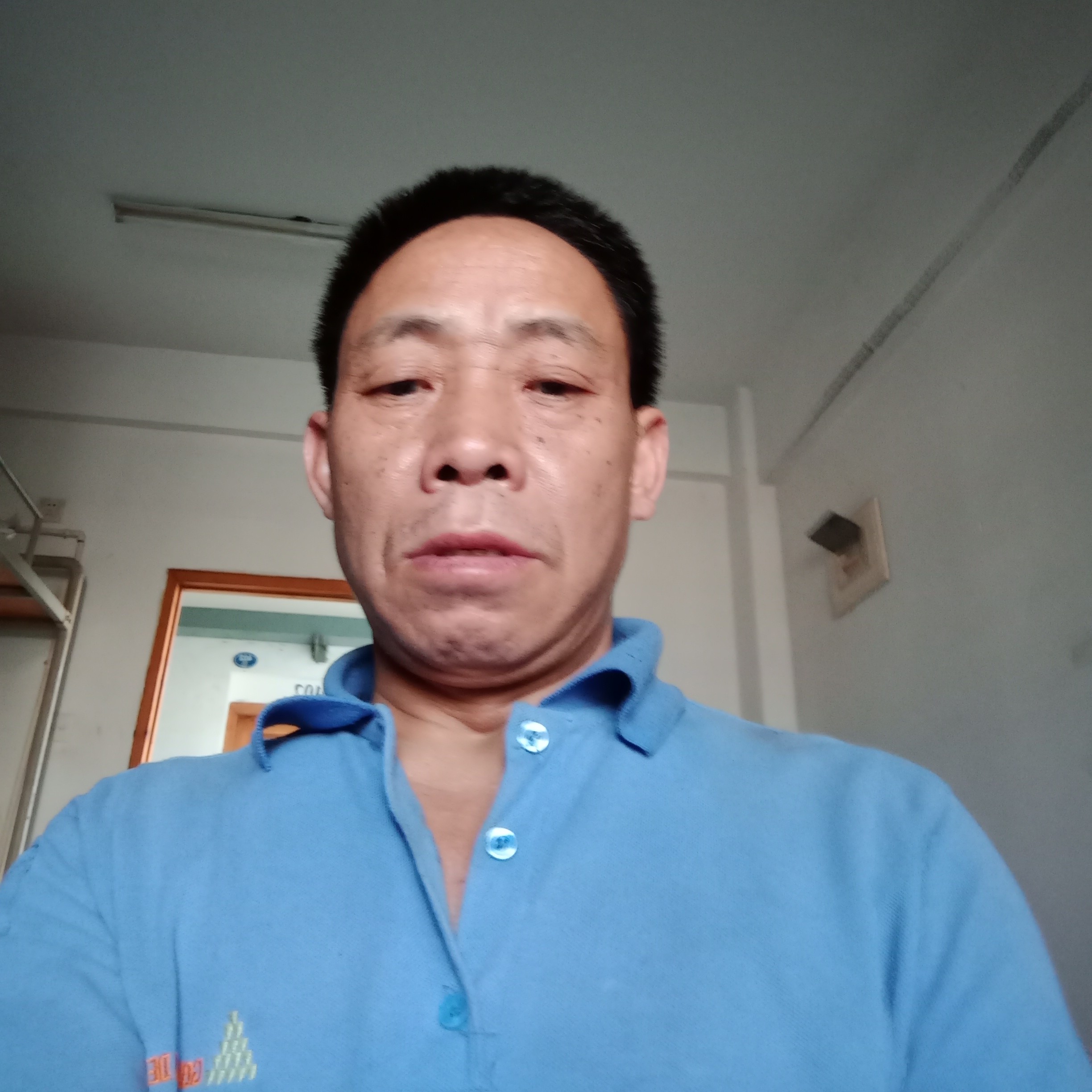 光亮水壶有你更好的照片