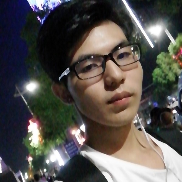 殇城九尾狐的照片