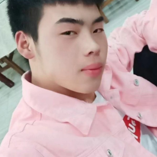 渣男中的温男的照片