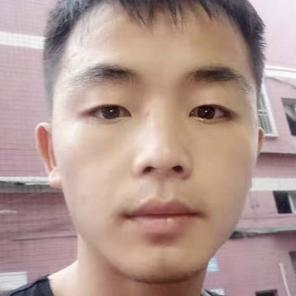 花瓣蹁跹耍酷的照片