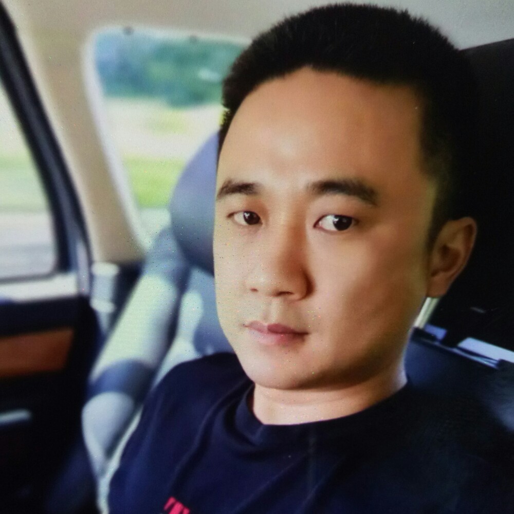仁爱闻星月的照片
