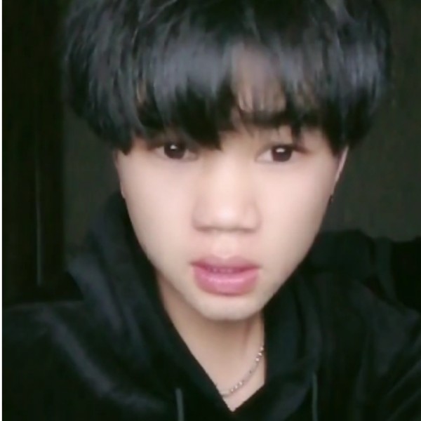 只为寻她。。的照片