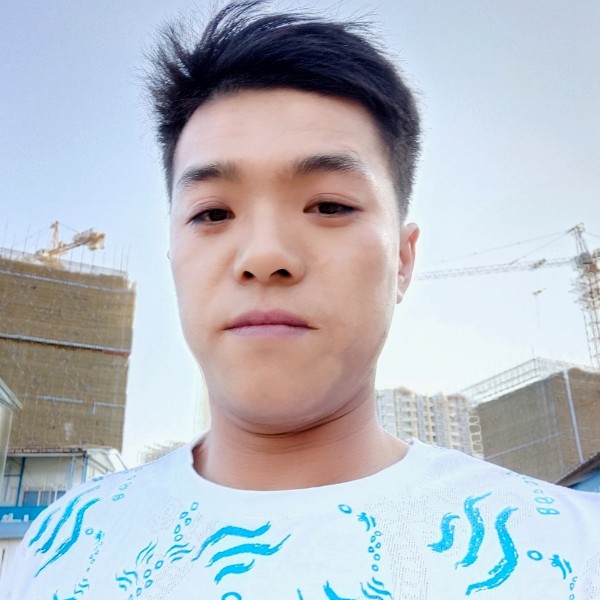 一个人苦恋凉城的照片