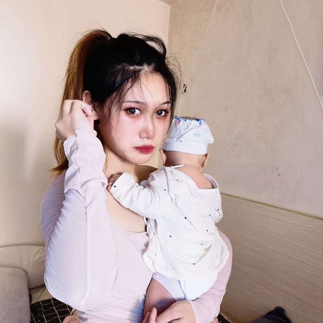 白昼保卫瘦瘦的照片