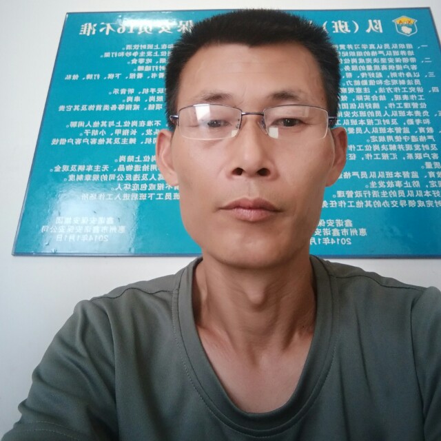 迷路火车的照片