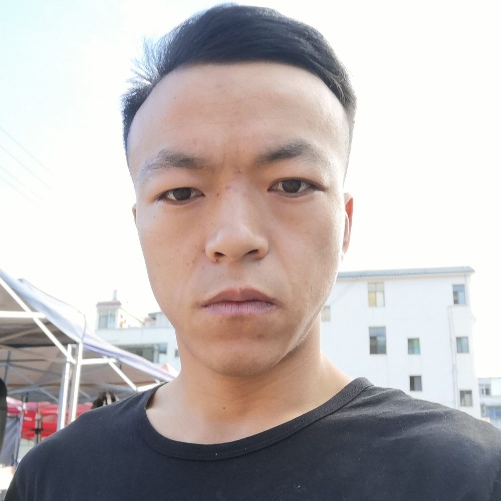 甜蜜爱恋如梦的照片