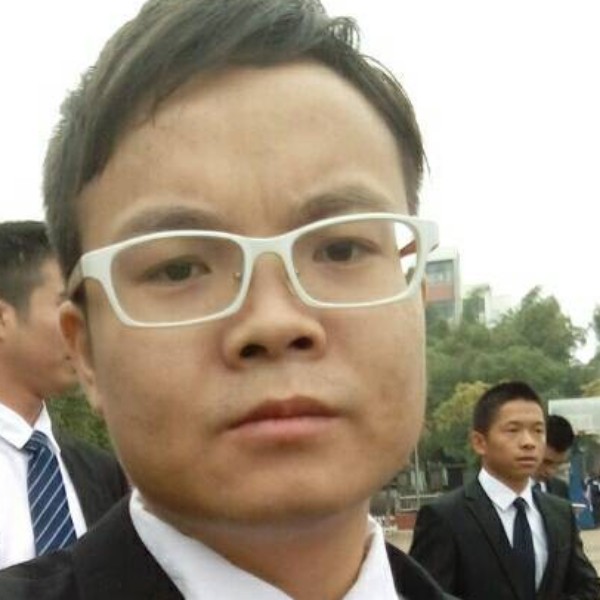 龙行长空的照片