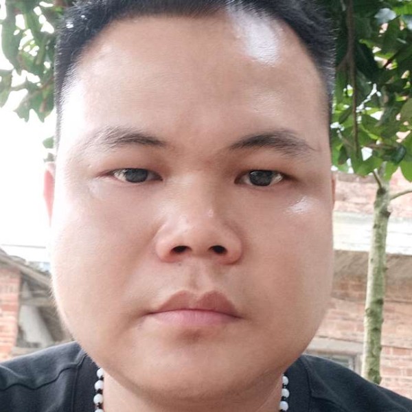 大碗那悦耳的照片