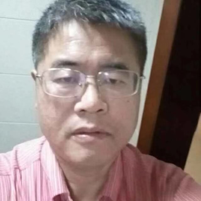 彪壮改变心锁的照片