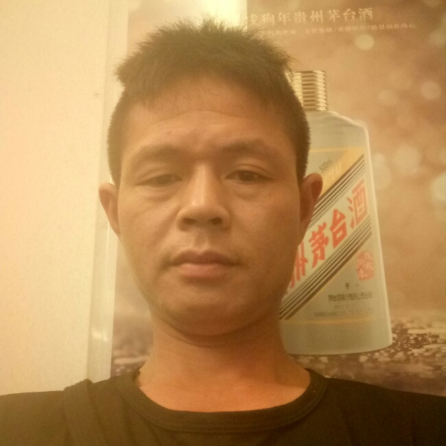 自由唇膏的照片