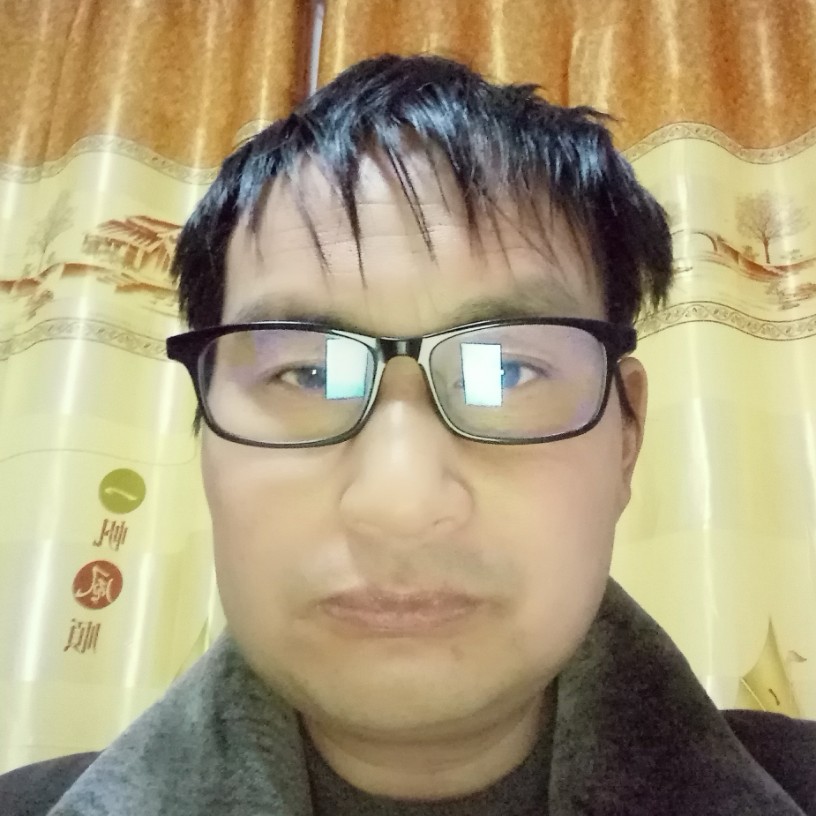 张省的照片