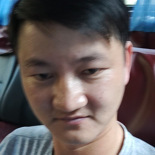 猪头肉小胖子的照片