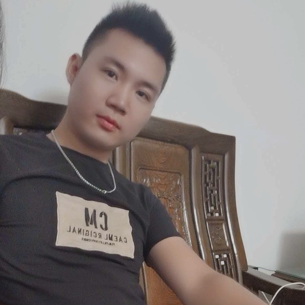 河马那坦率的照片