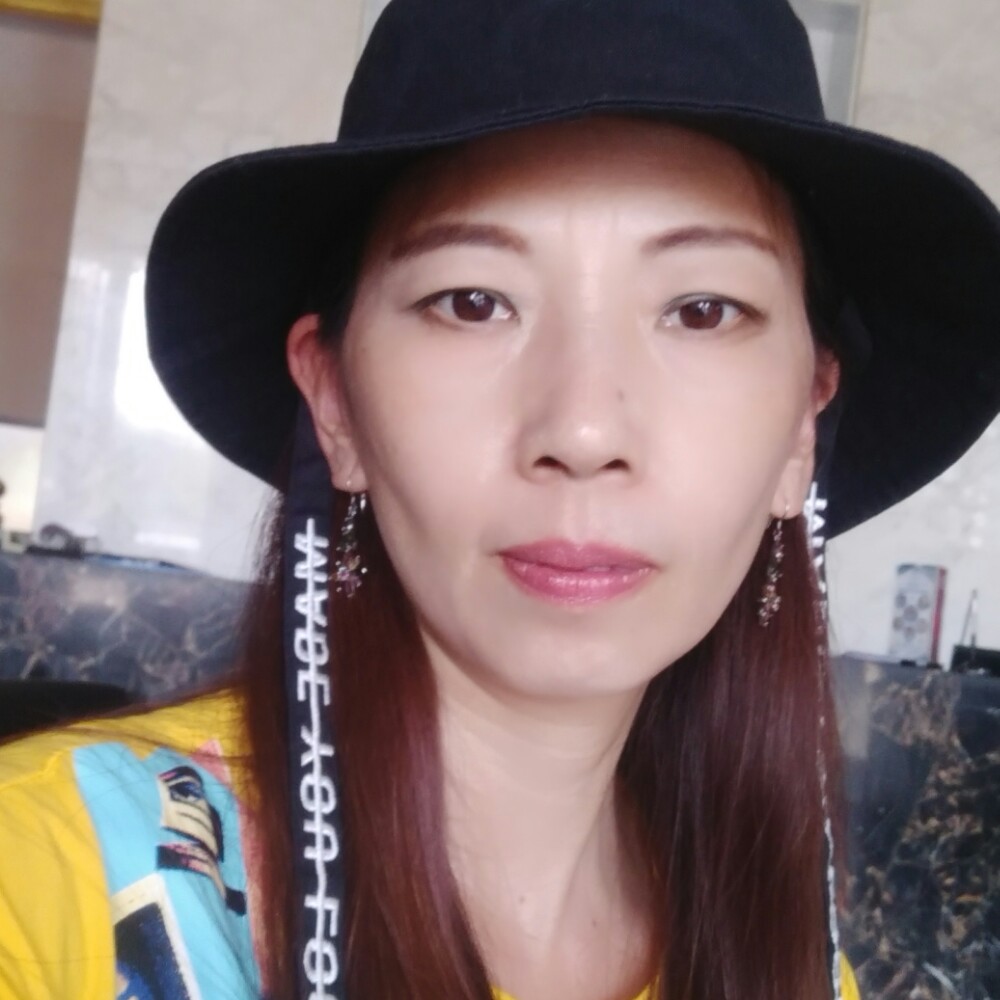 落寂停止服饰的照片