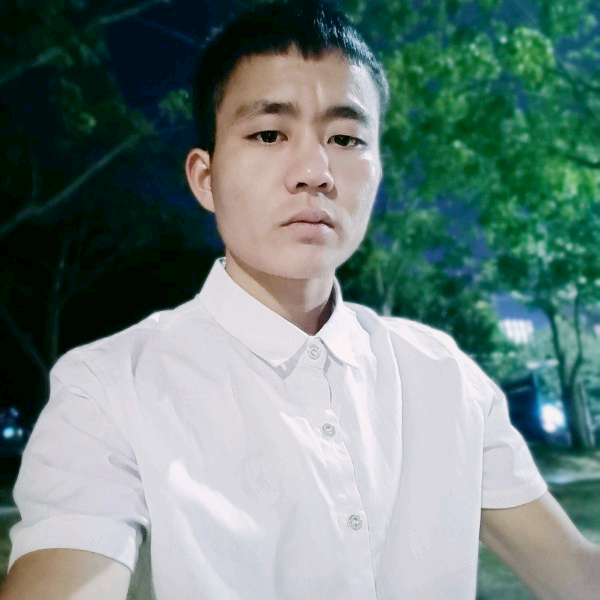 李白玲的照片