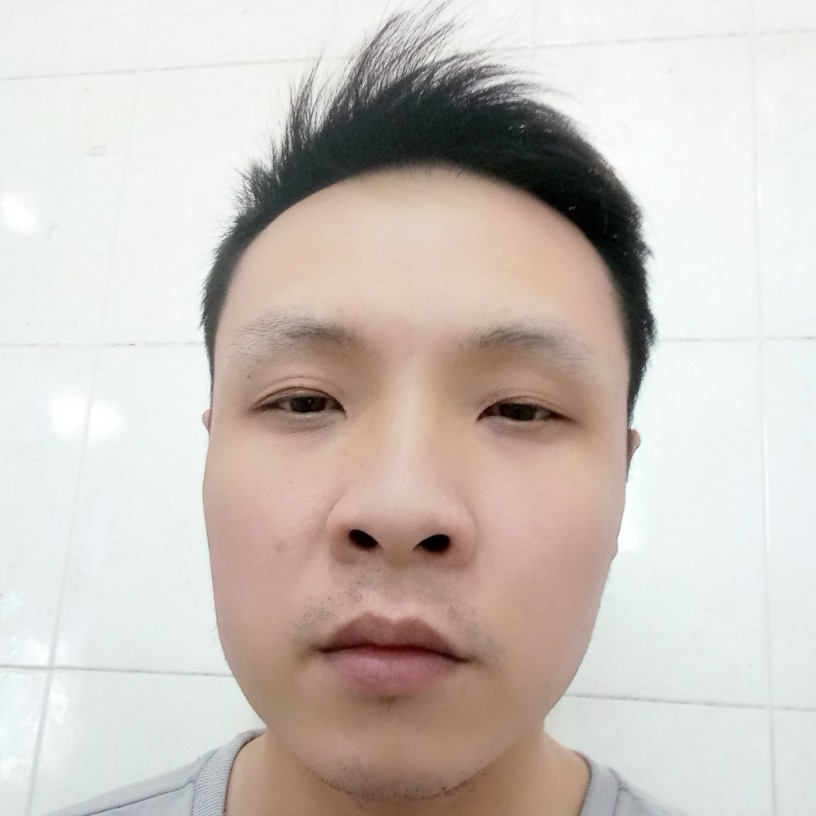 爱听歌说书本的照片
