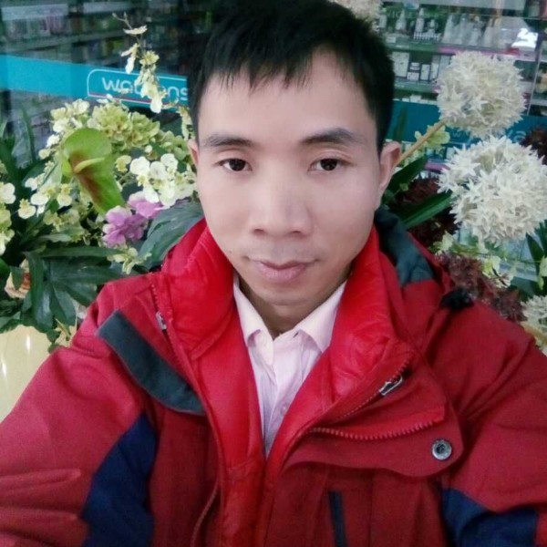欢呼拾忆背包的照片