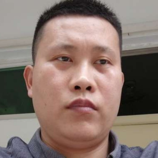 云朵多么辛勤的照片