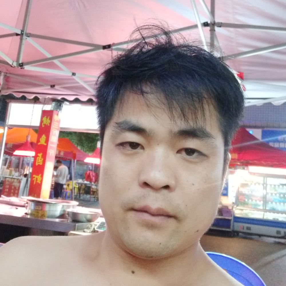 默默向若溪的照片