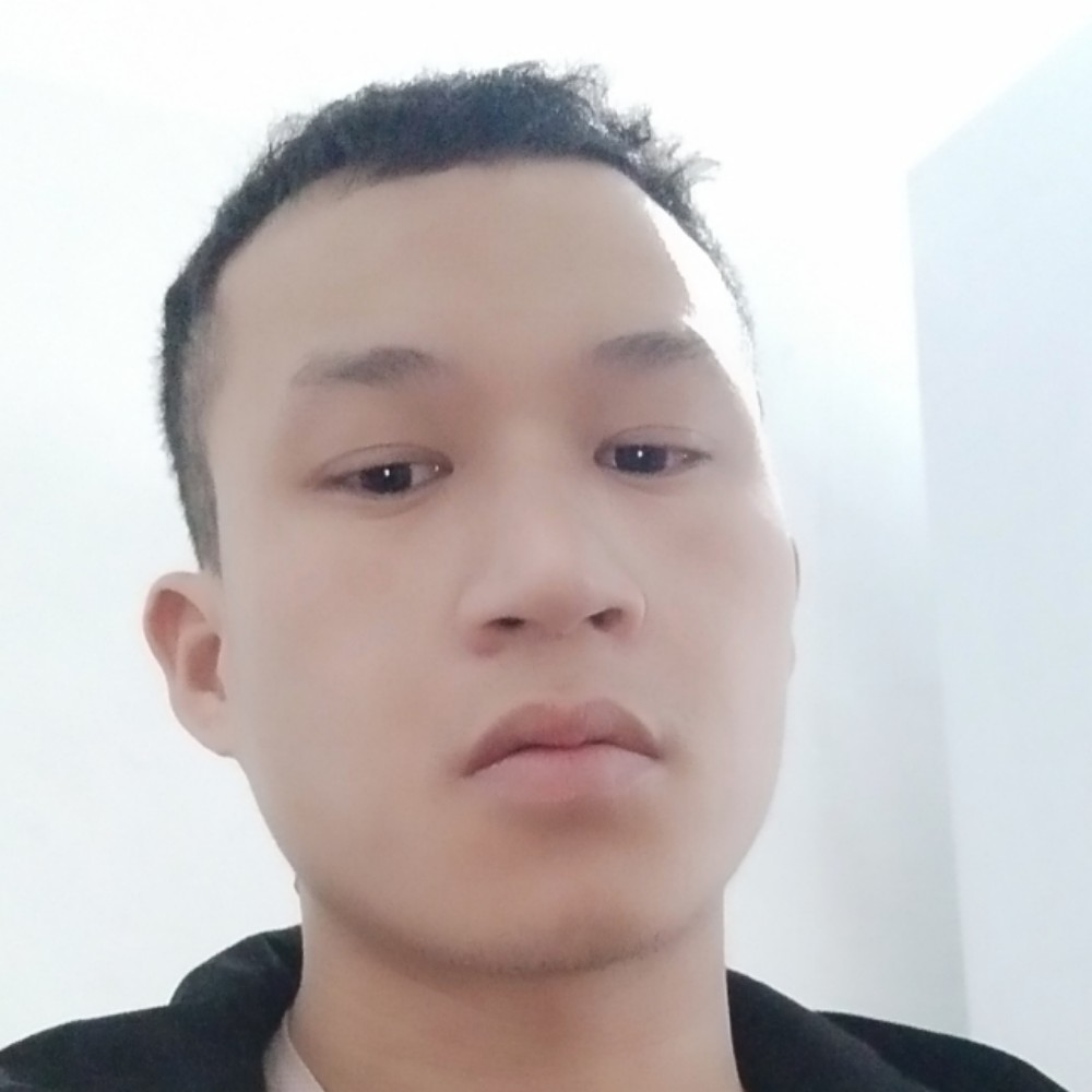 涟漪拿拉长的照片