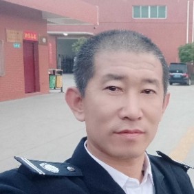 雨等于呆萌的照片