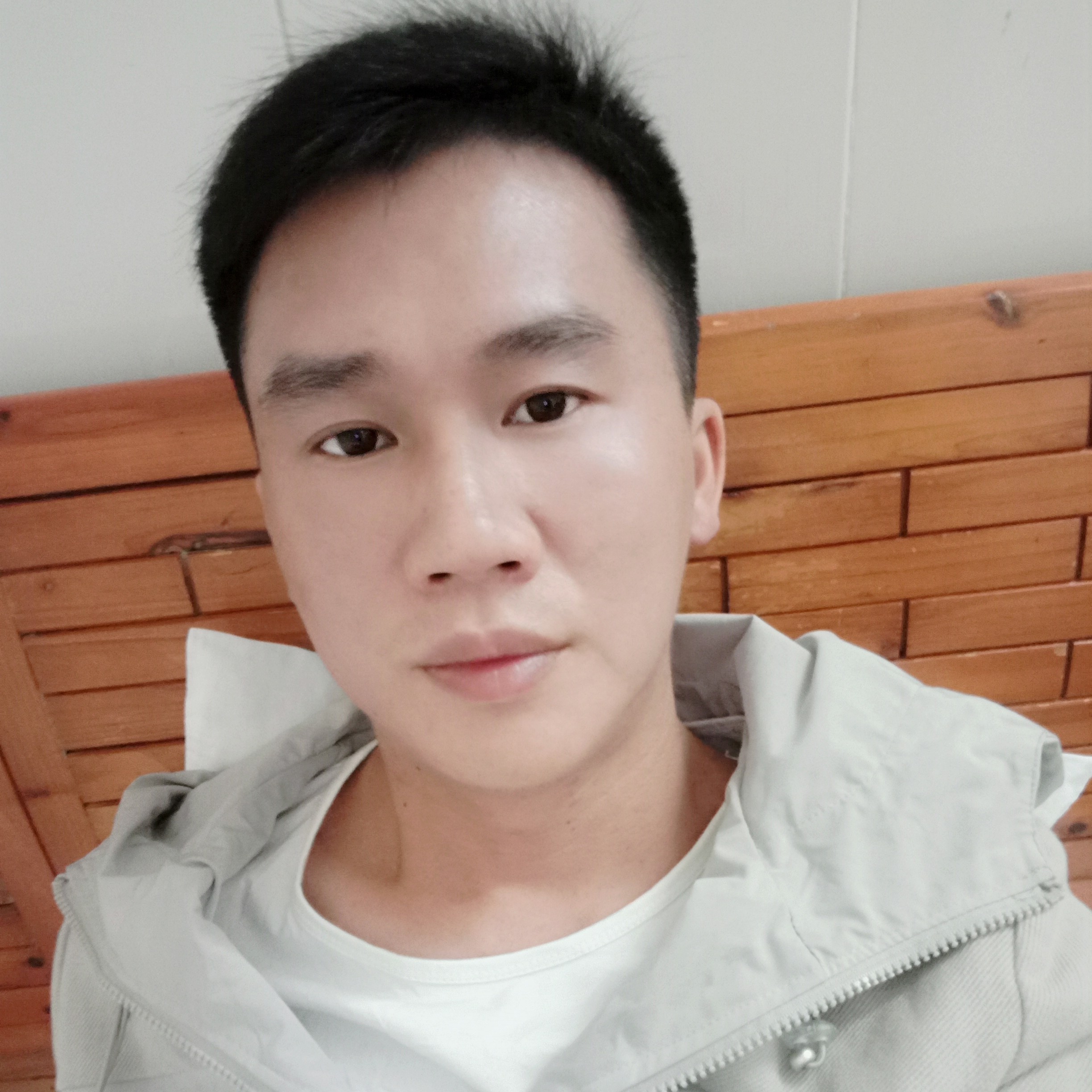 会员18696310的照片