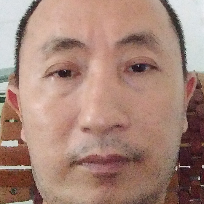 灵巧泪了小白菜的照片