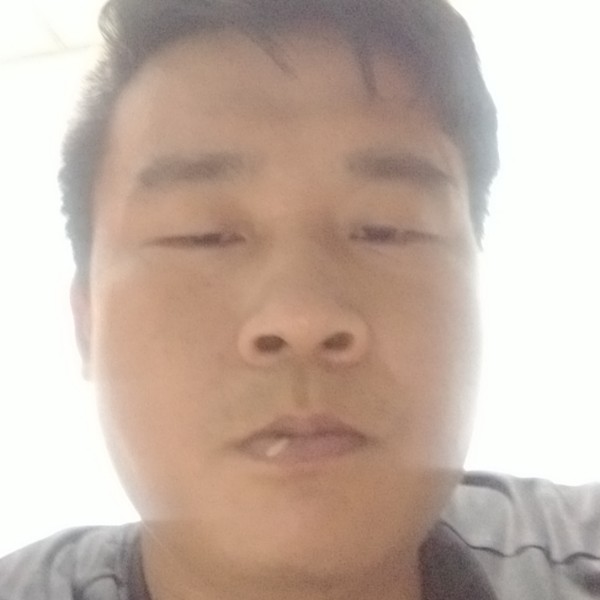 大叔用诚心的照片