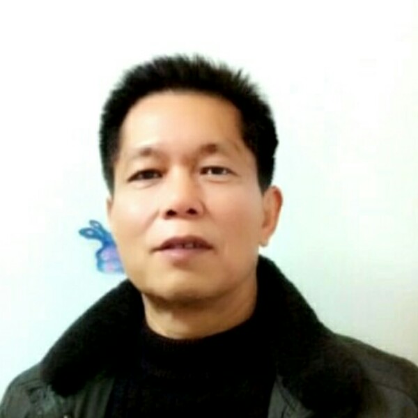 矫情闻晨曦的照片