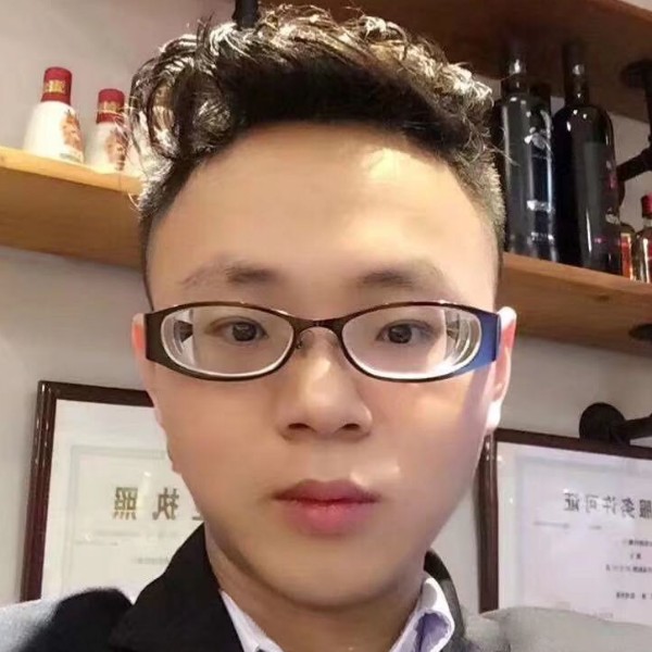 痴情蹁跹水蜜桃的照片