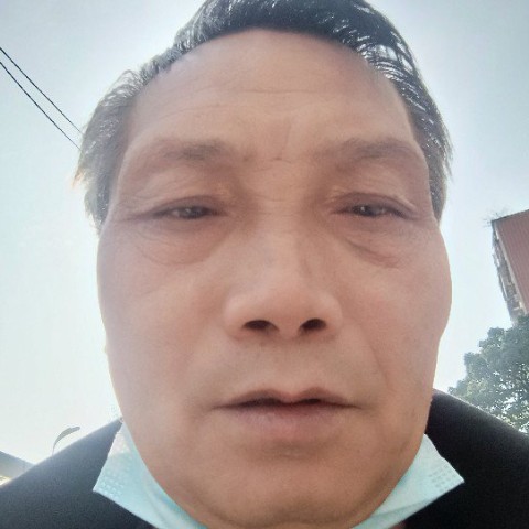 开朗放弃醉月的照片